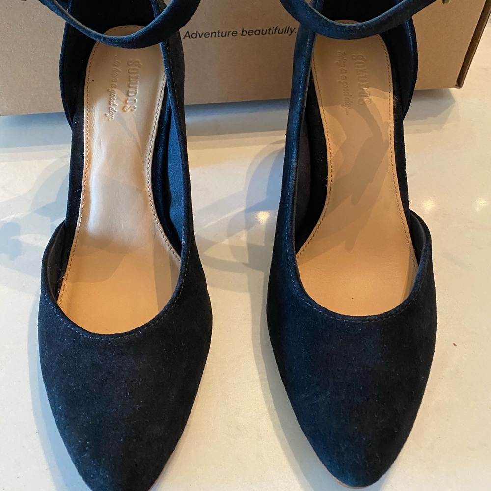 Brand new Soludos Gemma Heel 6.5